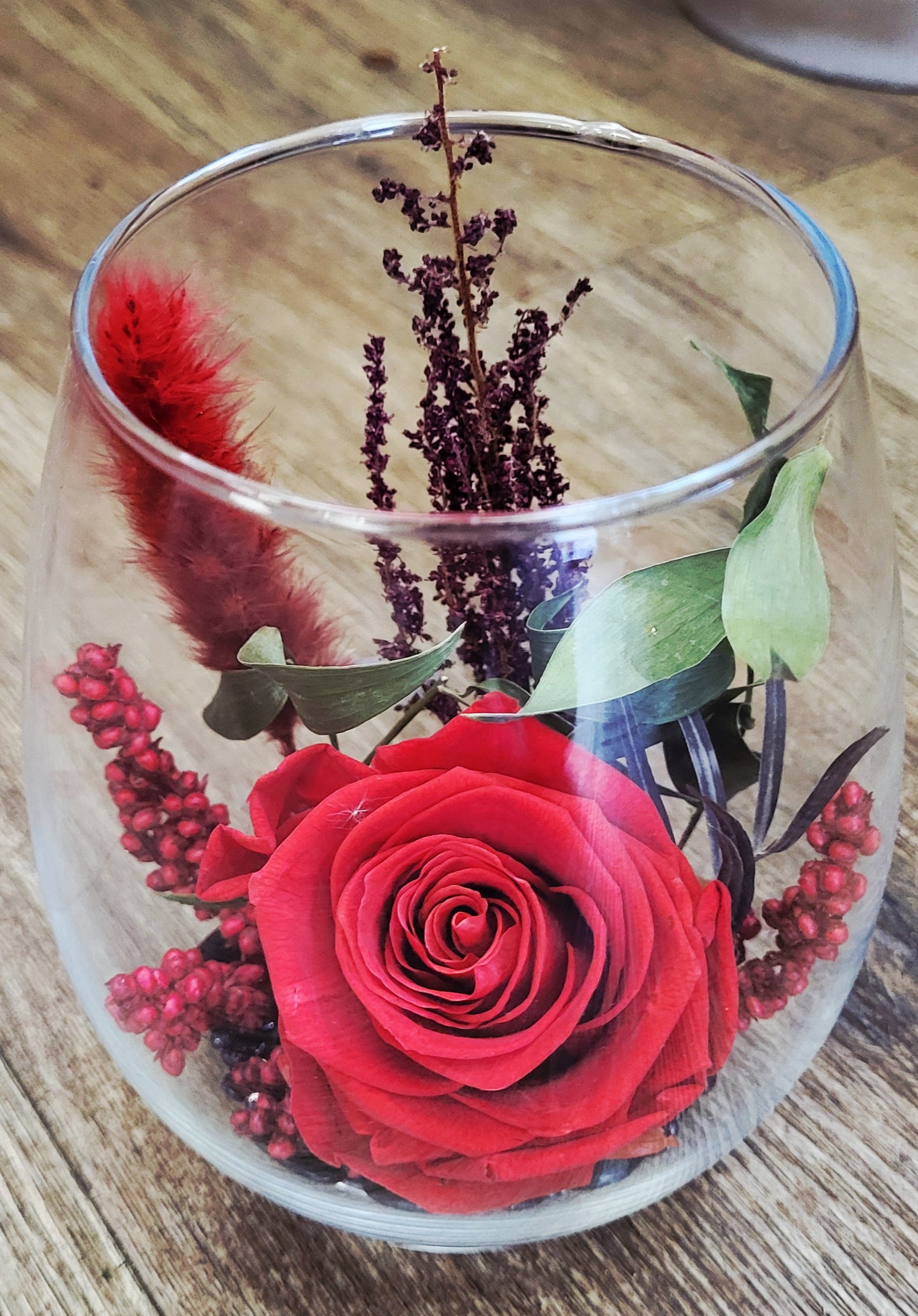 Preserved Rose in Egg Vase - Red Elegance