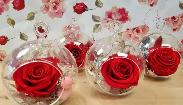 Preserved Roses - Red Valentine Spheres