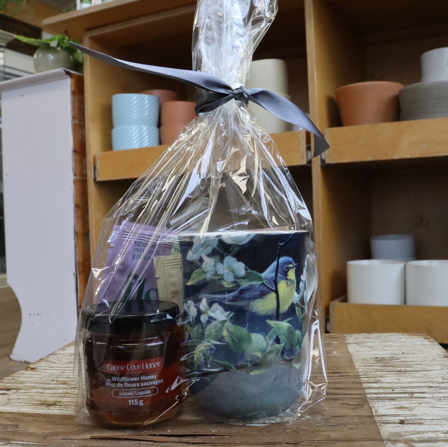 Warm Me Up! Gift Set - PEI Honey, Tea & Mug