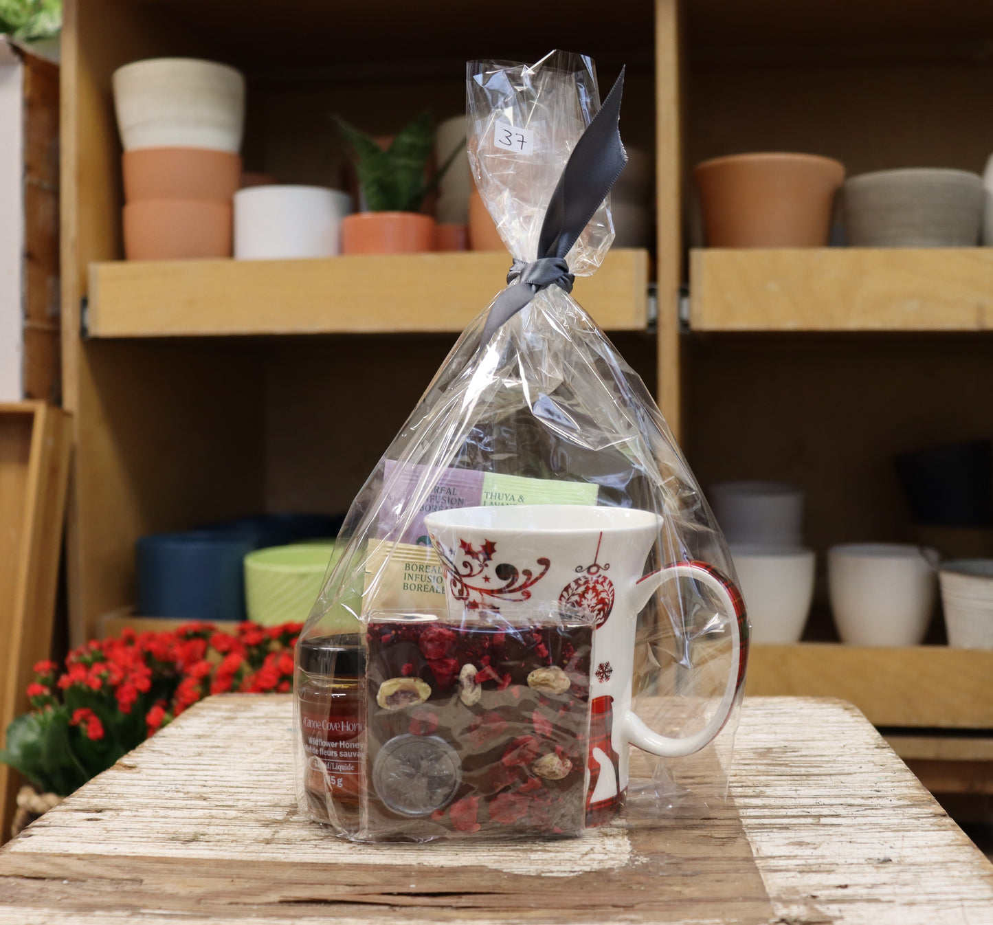 Warm Me Up! Festive Chocolate Gift Set