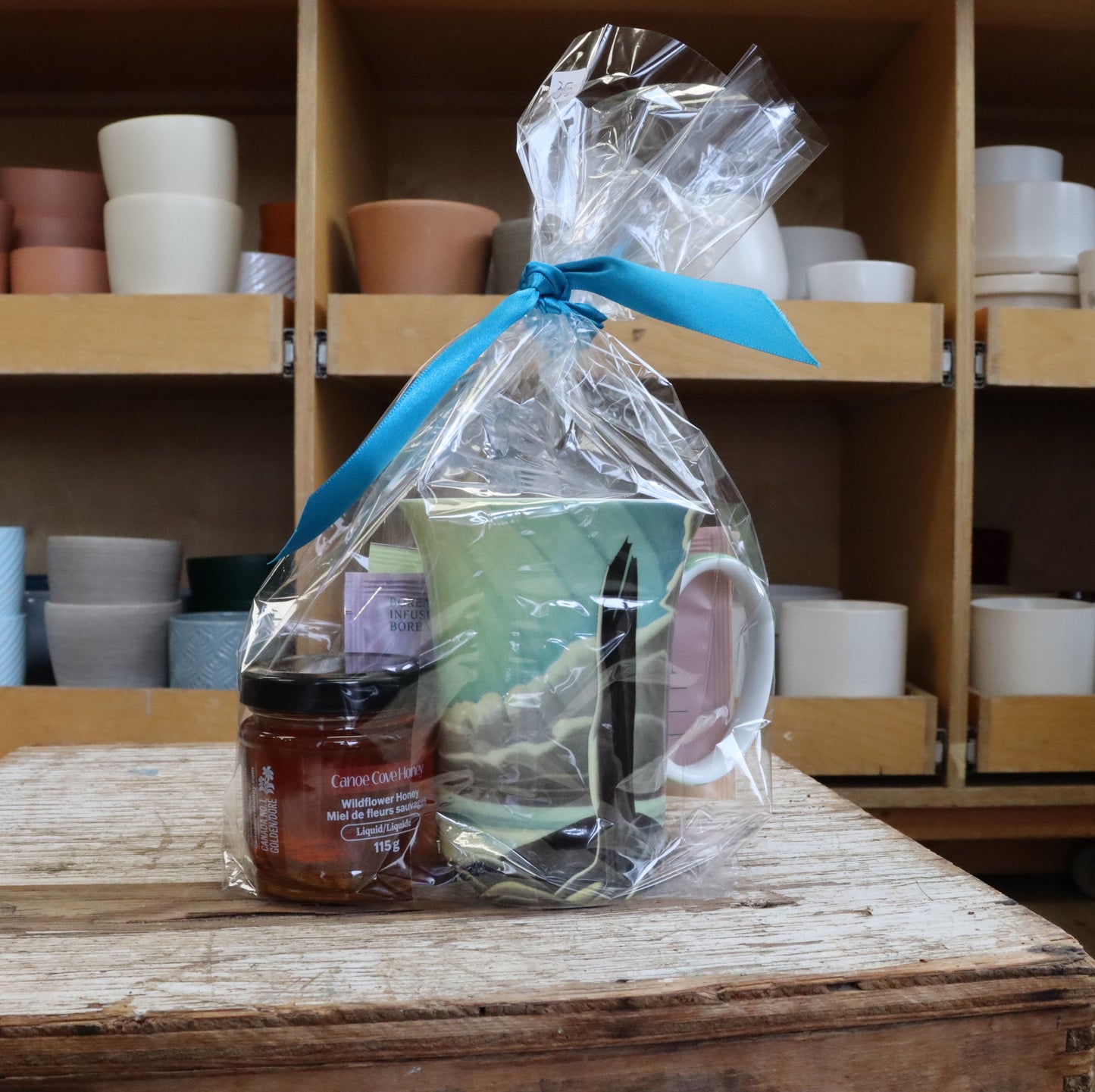 Warm Me Up! Gift Set - PEI Honey, Tea & Mug