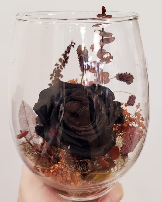 Preserved Rose in Egg Vase - Black (RE.BK1)