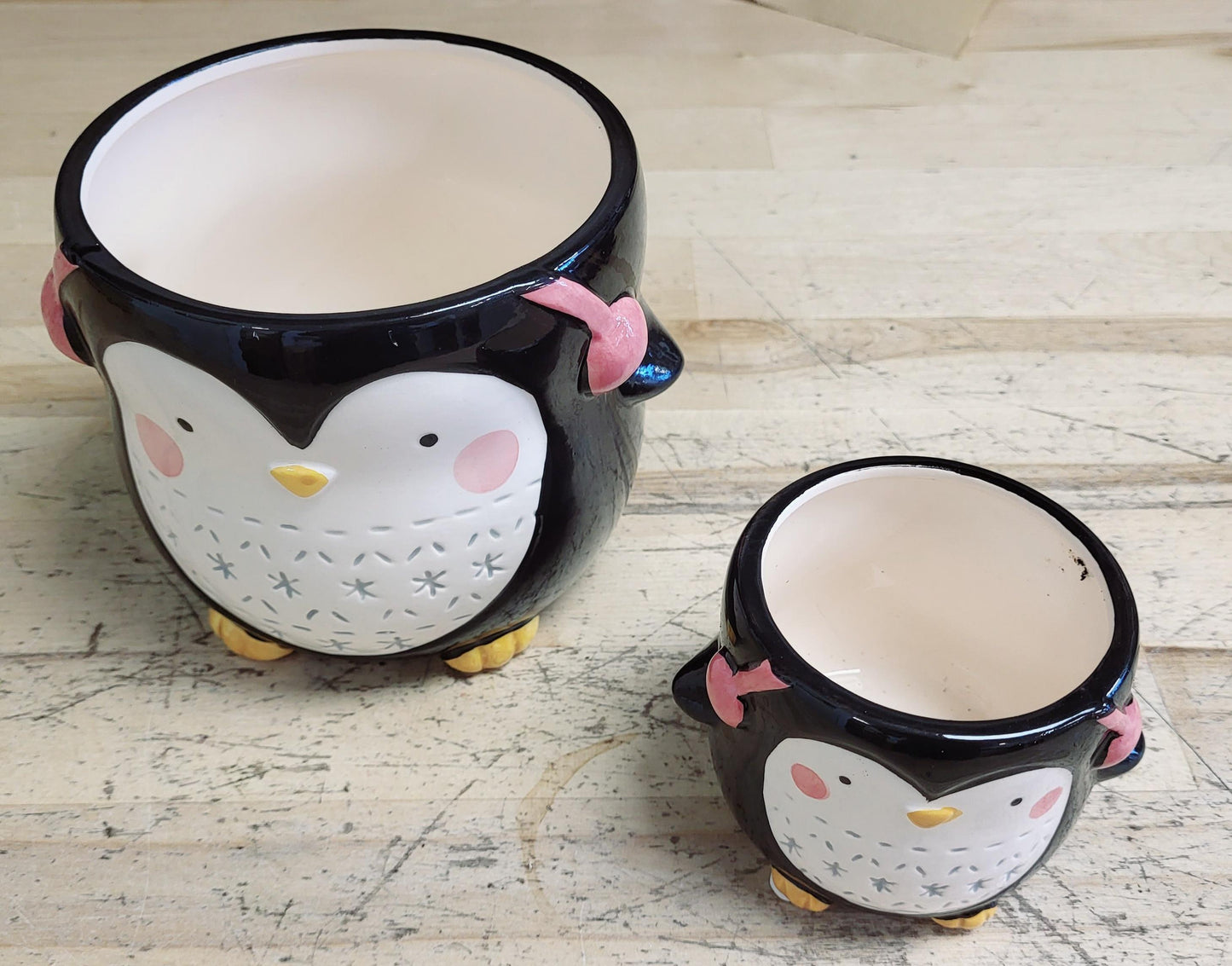 Ceramic Penguin Pot