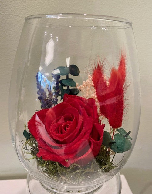 Botanical gifts: preserved and dried flowers- December 12, 7pm