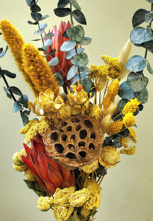 Lotus pod, dried flower bouquet