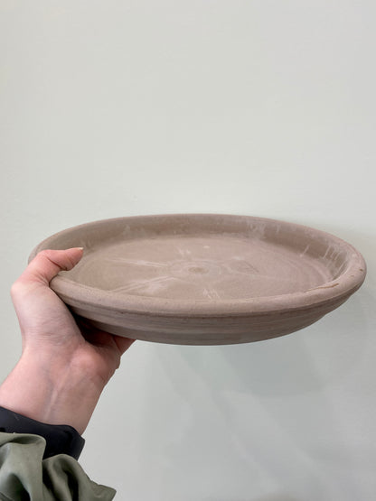 graphite grey saucer
